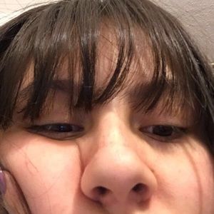 Meet your Posher, Myra